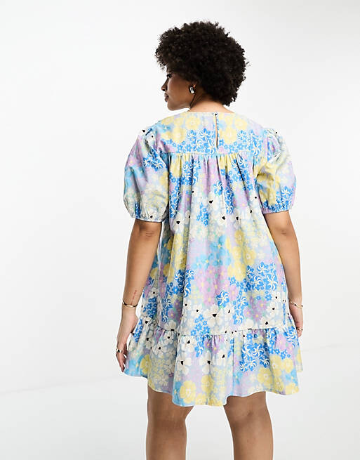 

Платье мини с цветочным принтом и хлопковыми сборками ASOS DESIGN Curve
