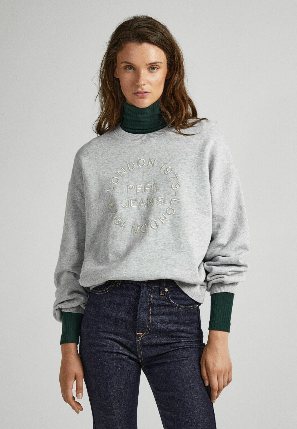 

Толстовка Pepe Jeans Cara, серый