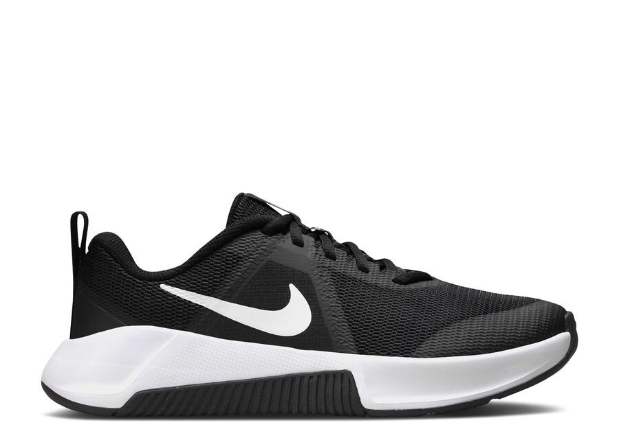 

Кроссовки Nike Wmns MC Trainer 3, черный/белый