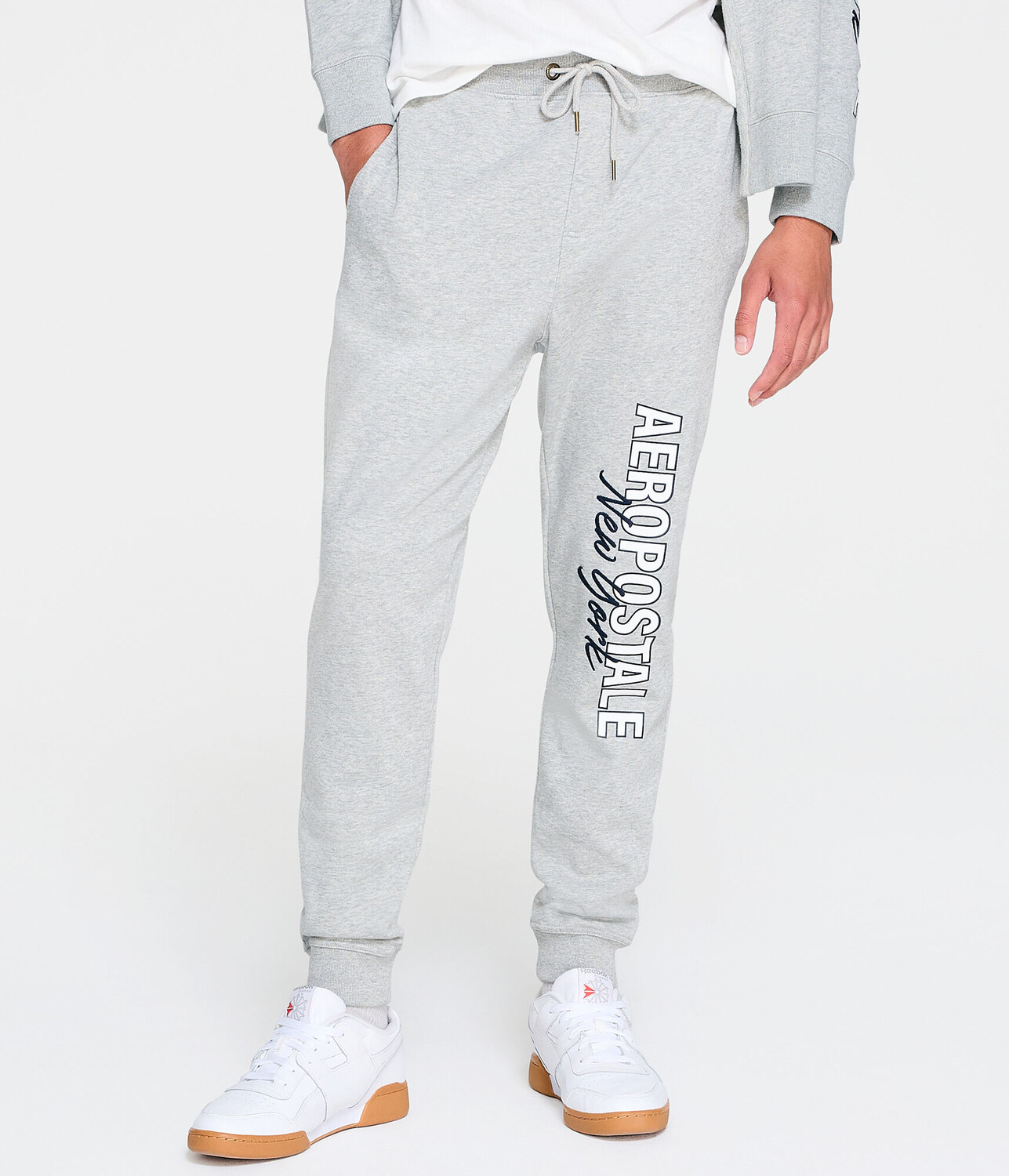

Спортивные брюки New York Heritage Jogger Aeropostale, серый