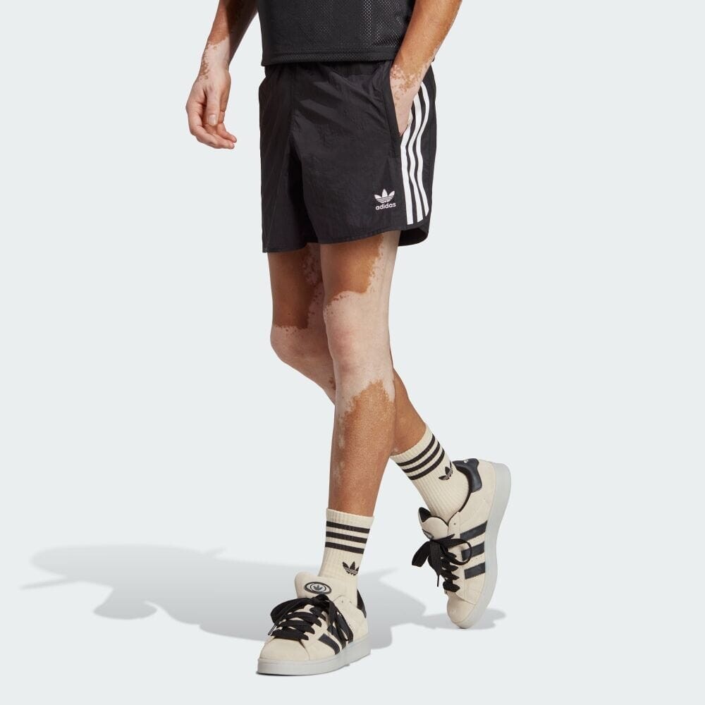 

Шорты Adidas HS2069, черный