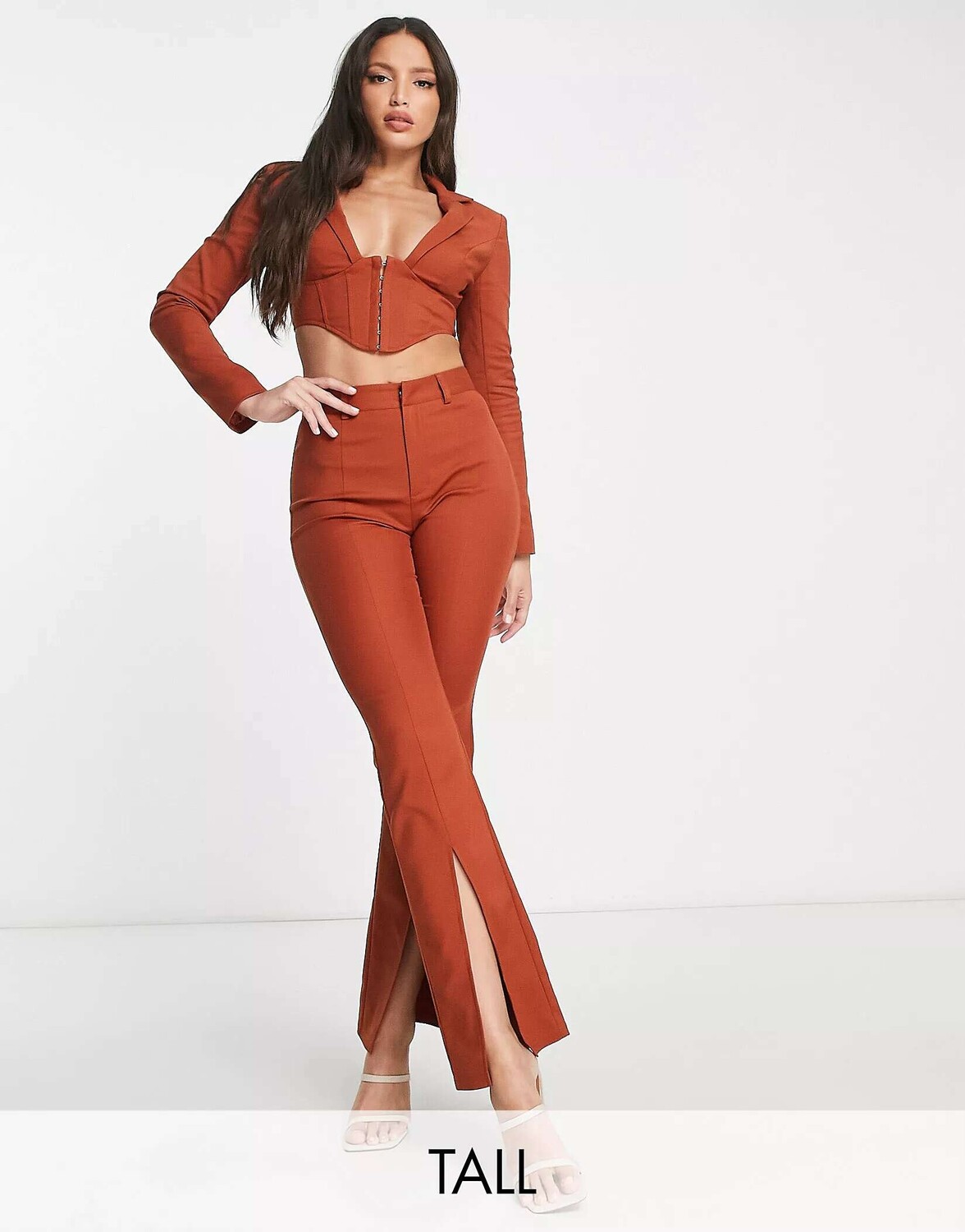 

Ржавые брюки с разрезом спереди Simmi Tall Simmi Clothing