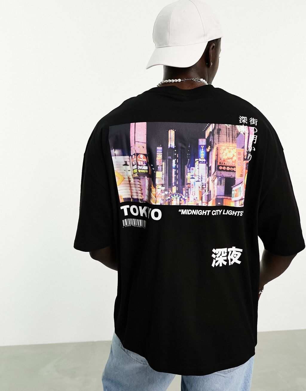 

Черная футболка оверсайз с фотографическими принтами спереди и сзади ASOS DESIGN, Черный