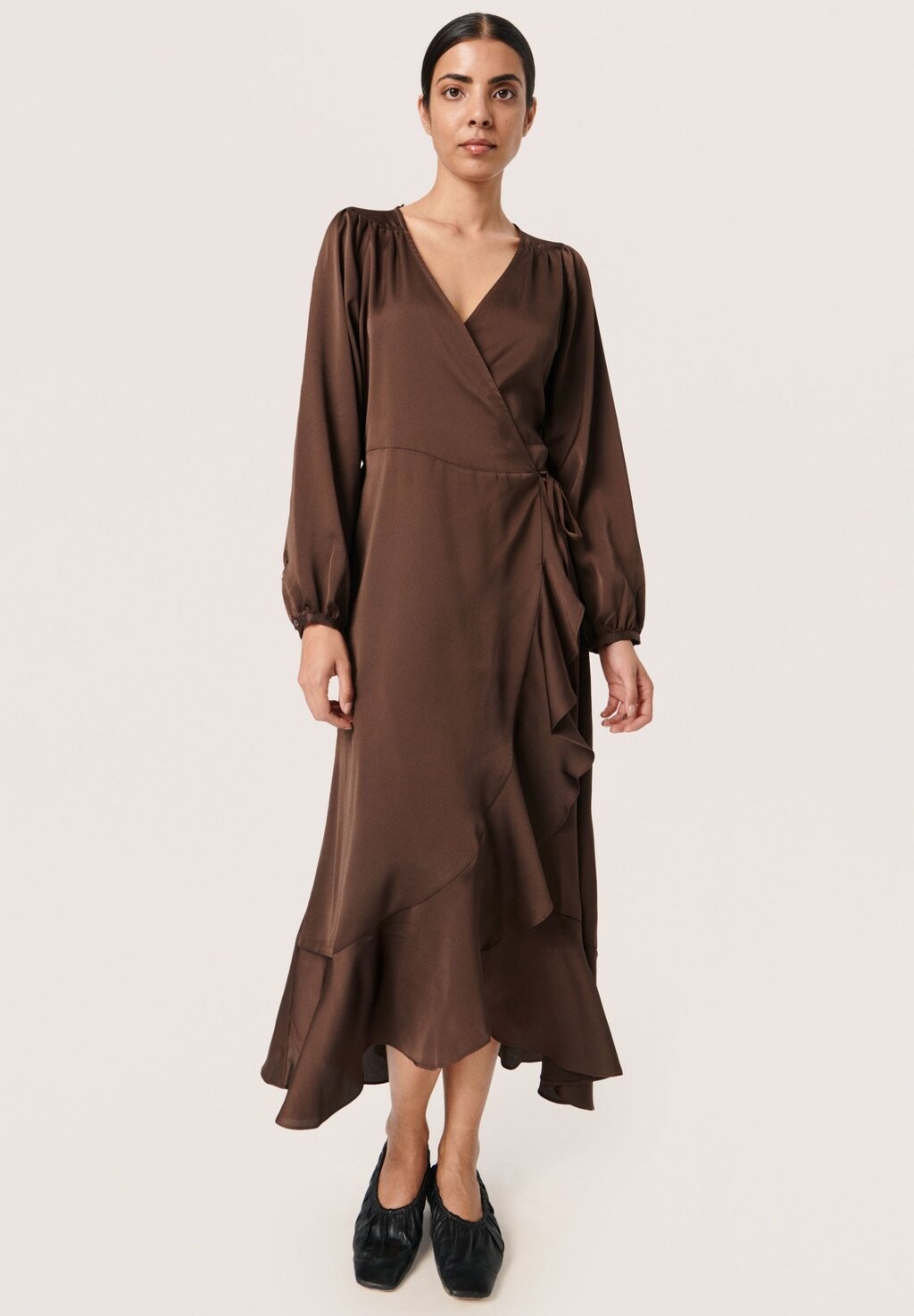

Летнее платье SLKARVEN LS Soaked in Luxury, горячая помадка