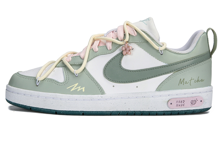 

Женские кроссовки для скейтбординга Nike Court Borough Low, White/Green/Pink