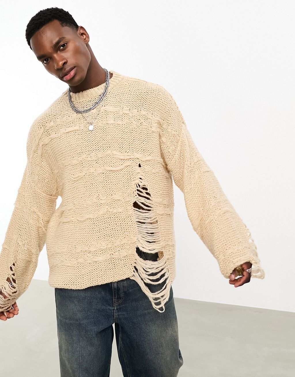 

Объемный вязаный джемпер с эффектом потертости ASOS DESIGN