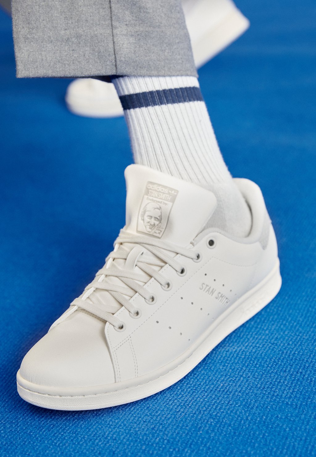 

Кроссовки adidas Originals Stan Smith Unisex, основной белый / серый один