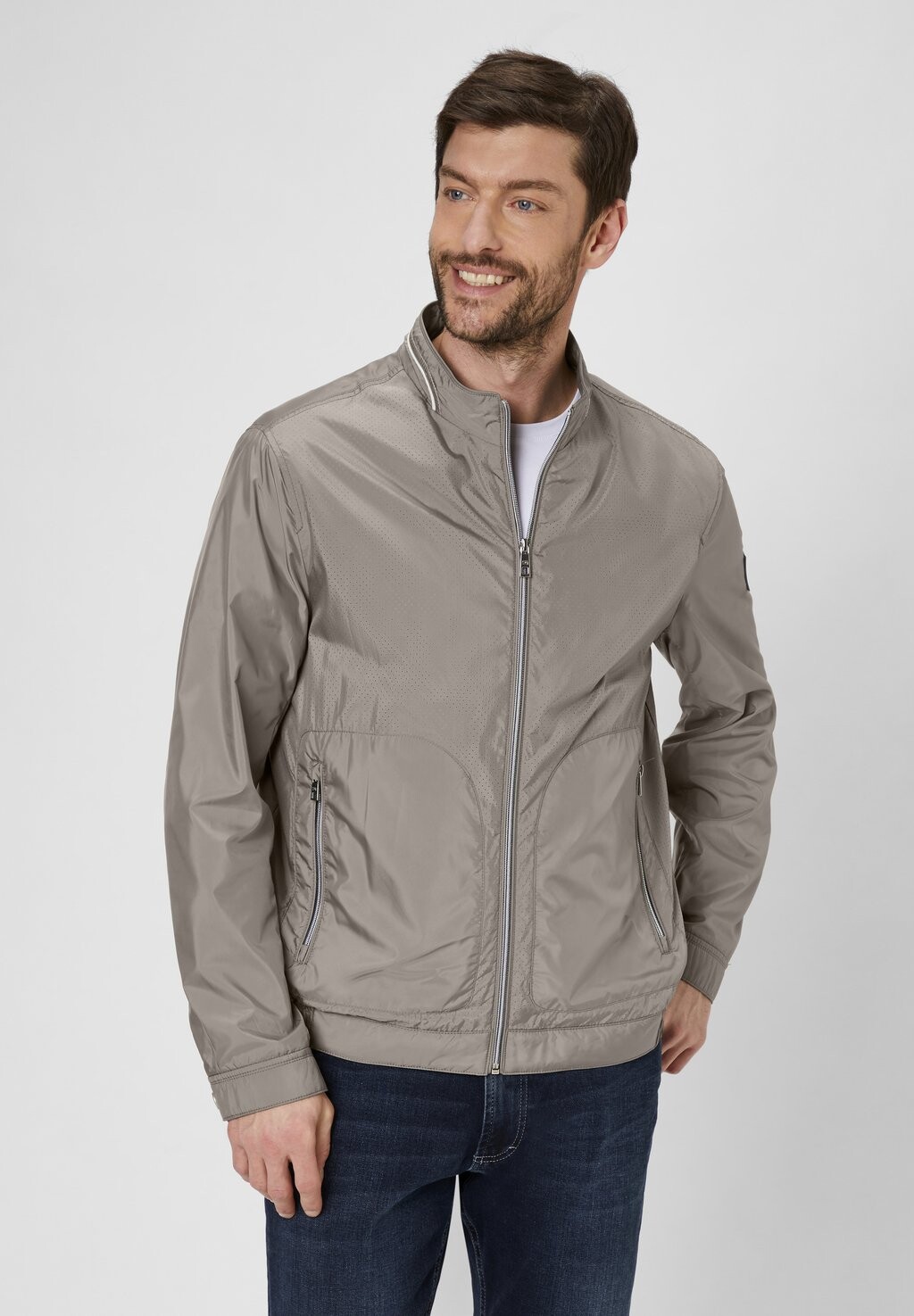 

Куртка S4 Jackets
