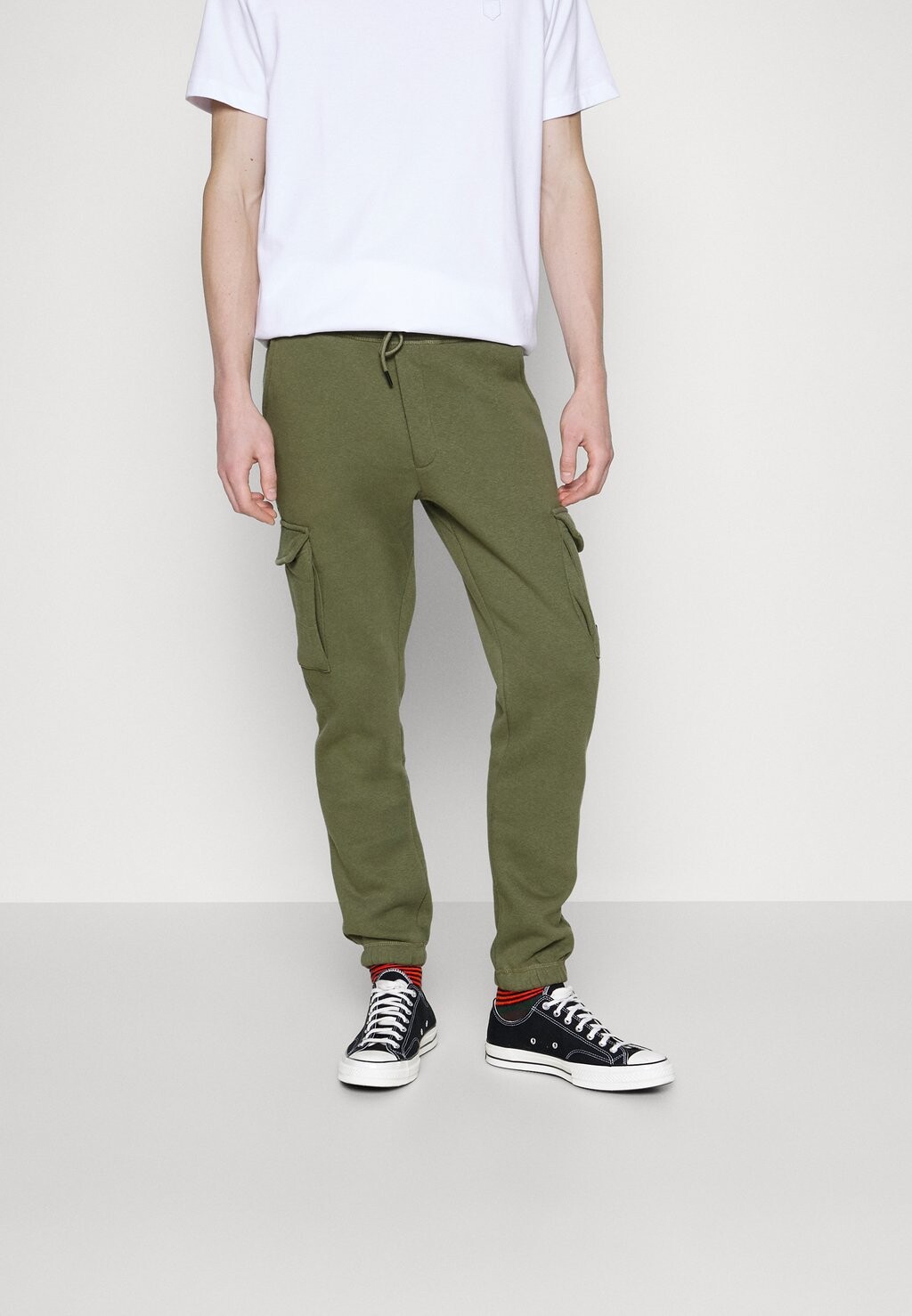 

Спортивные брюки JJIGORDON JJCLASSIC Jack & Jones, клевер четырехлистный