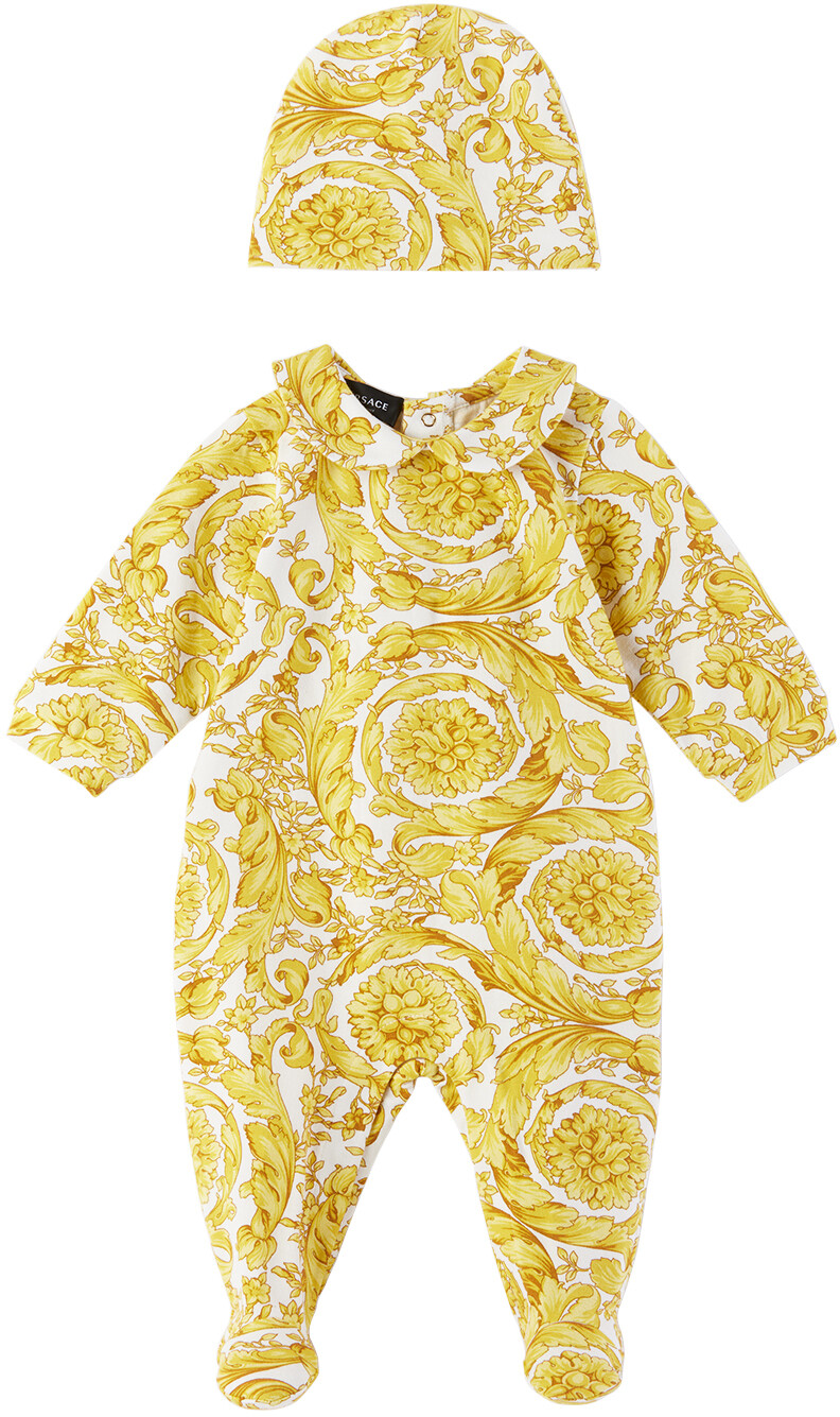 

Детский бело-золотой комбинезон и комплект шапочки Barocco Versace