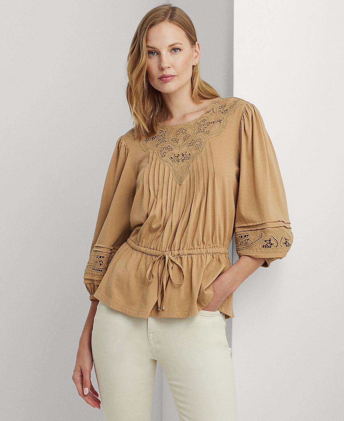 

Женский трикотажный топ с баской и кружевной отделкой Lauren Ralph Lauren