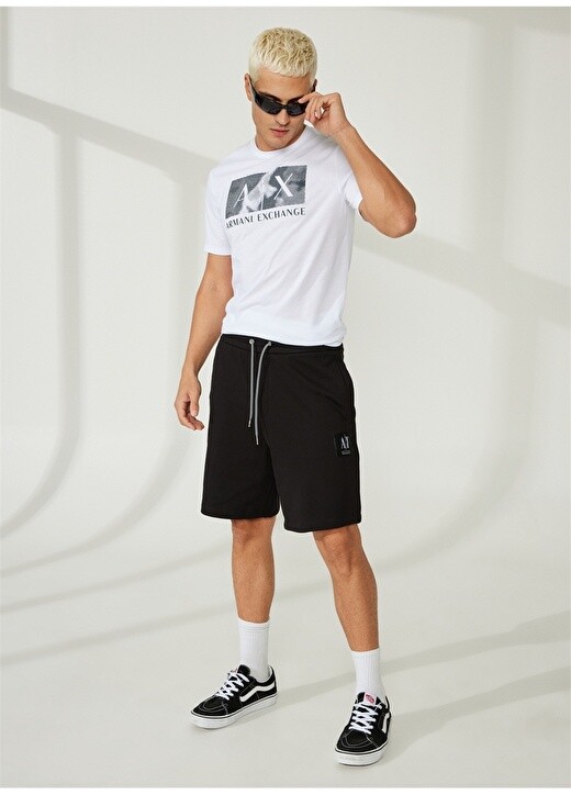 

Однотонная белая мужская футболка с круглым вырезом Armani Exchange, Белый