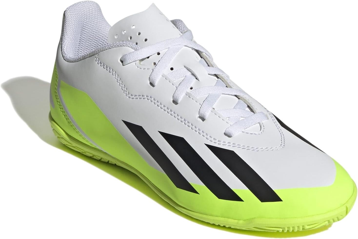 

Бутсы Soccer X Crazyfast.4 Indoor (Little Kid/Big Kid) adidas, цвет Footwear White/Core Black/Lucid Lemon