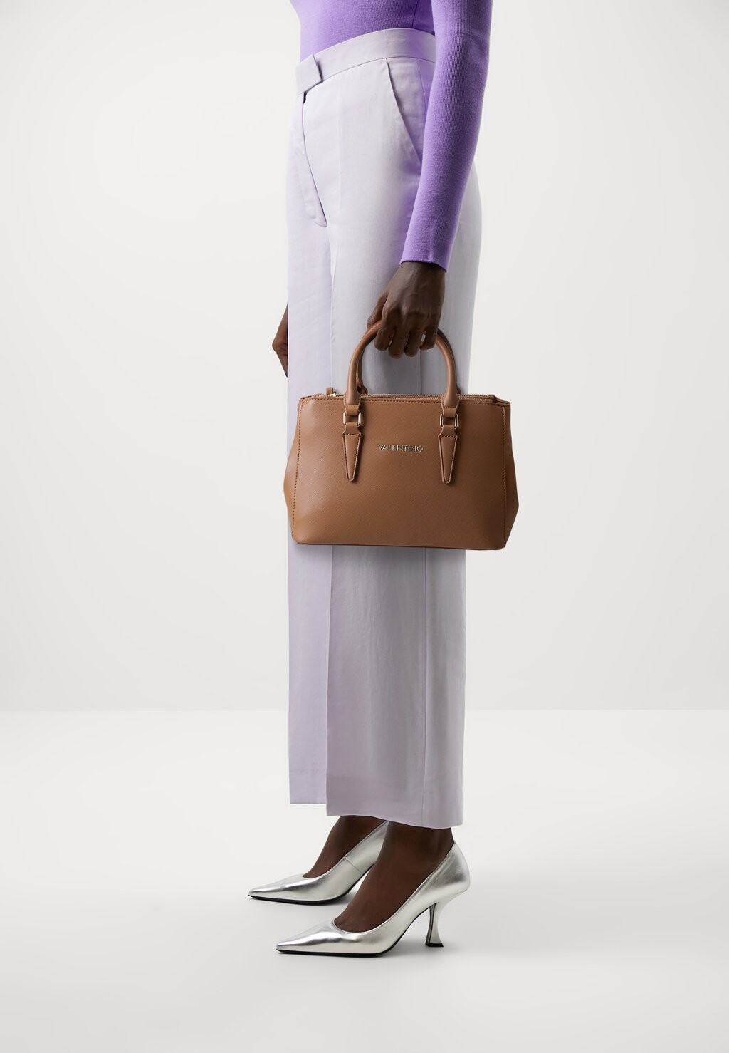 

Ручная сумка Valentino Bags, кожа