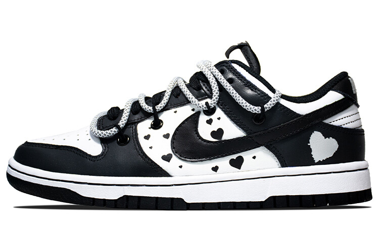 

Женские туфли Nike Dunk Low Skate