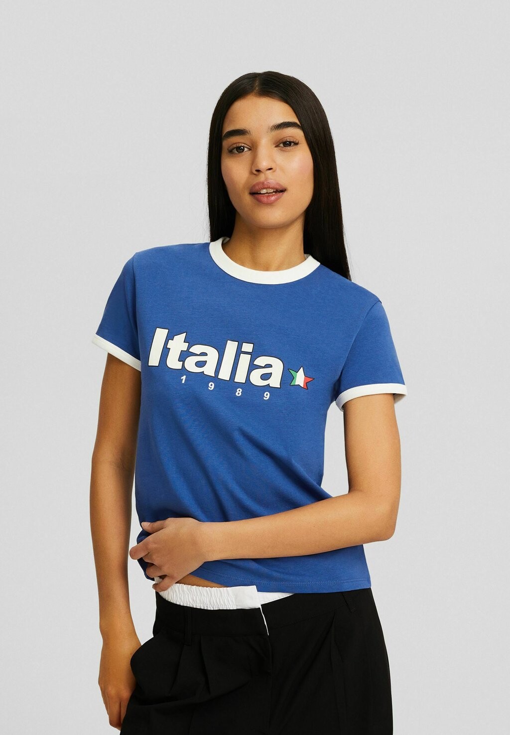 

Футболка с принтом SHORT SLEEVE Bershka, цвет light blue