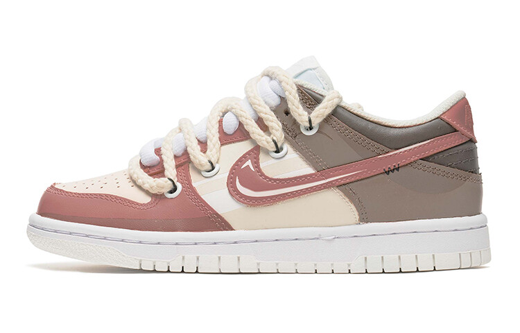 

Женские кроссовки для скейтбординга Nike Dunk