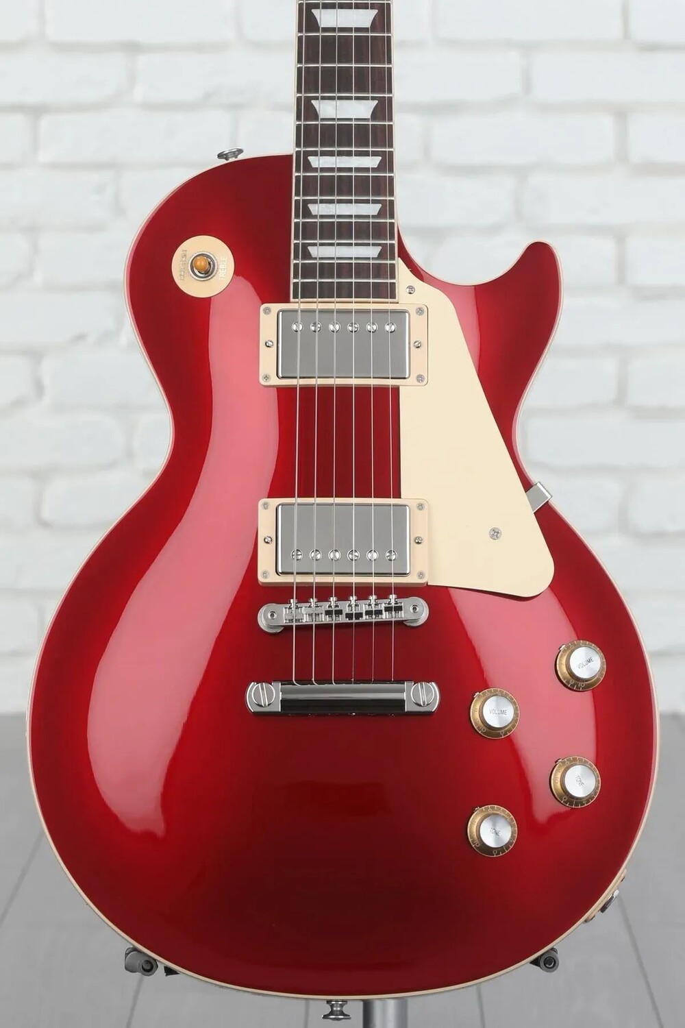 

Новая электрогитара Gibson Les Paul Standard '60s Plain Top - игристое бордовое