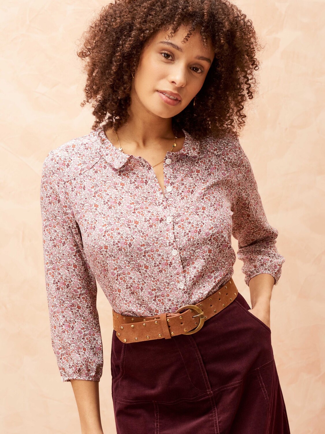 

Шелковая блузка Brora Liberty с принтом Питер Пэн, Цветок граната