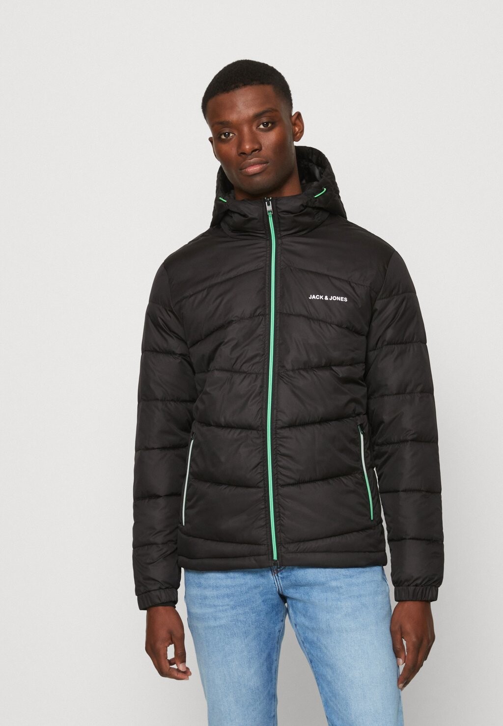 

Куртка демисезонная Jack & Jones