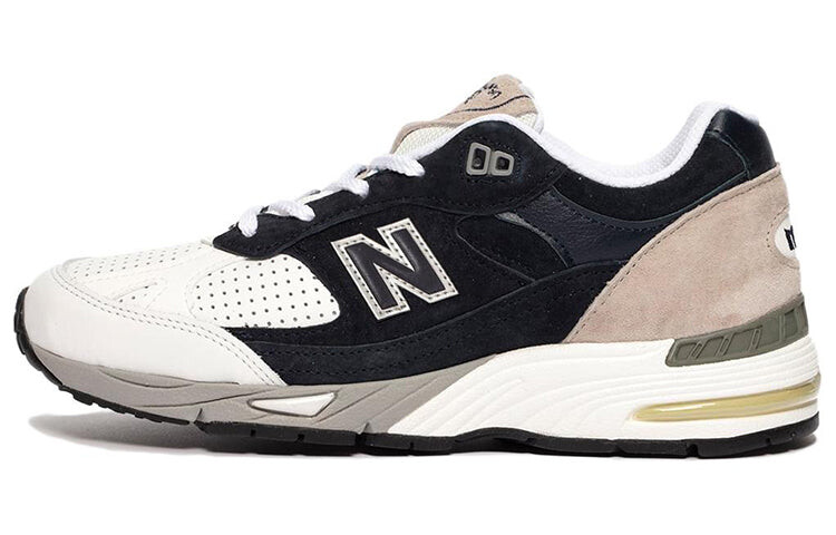 

Кроссовки New Balance 991 SNS, черный / белый / серый