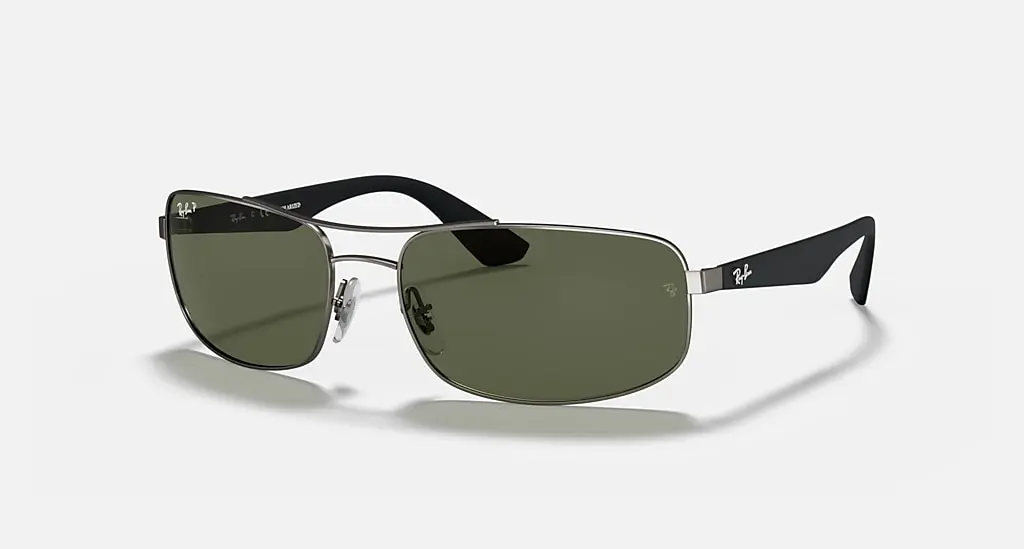 

Солнцезащитные очки Ray-Ban RB3527, зеленый