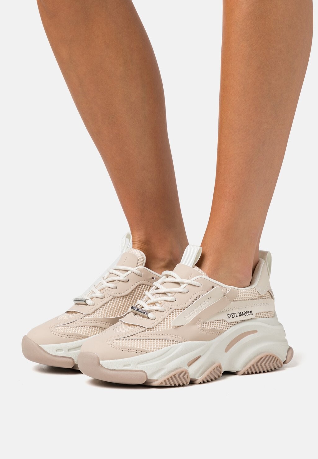 

Кроссовки Steve Madden
