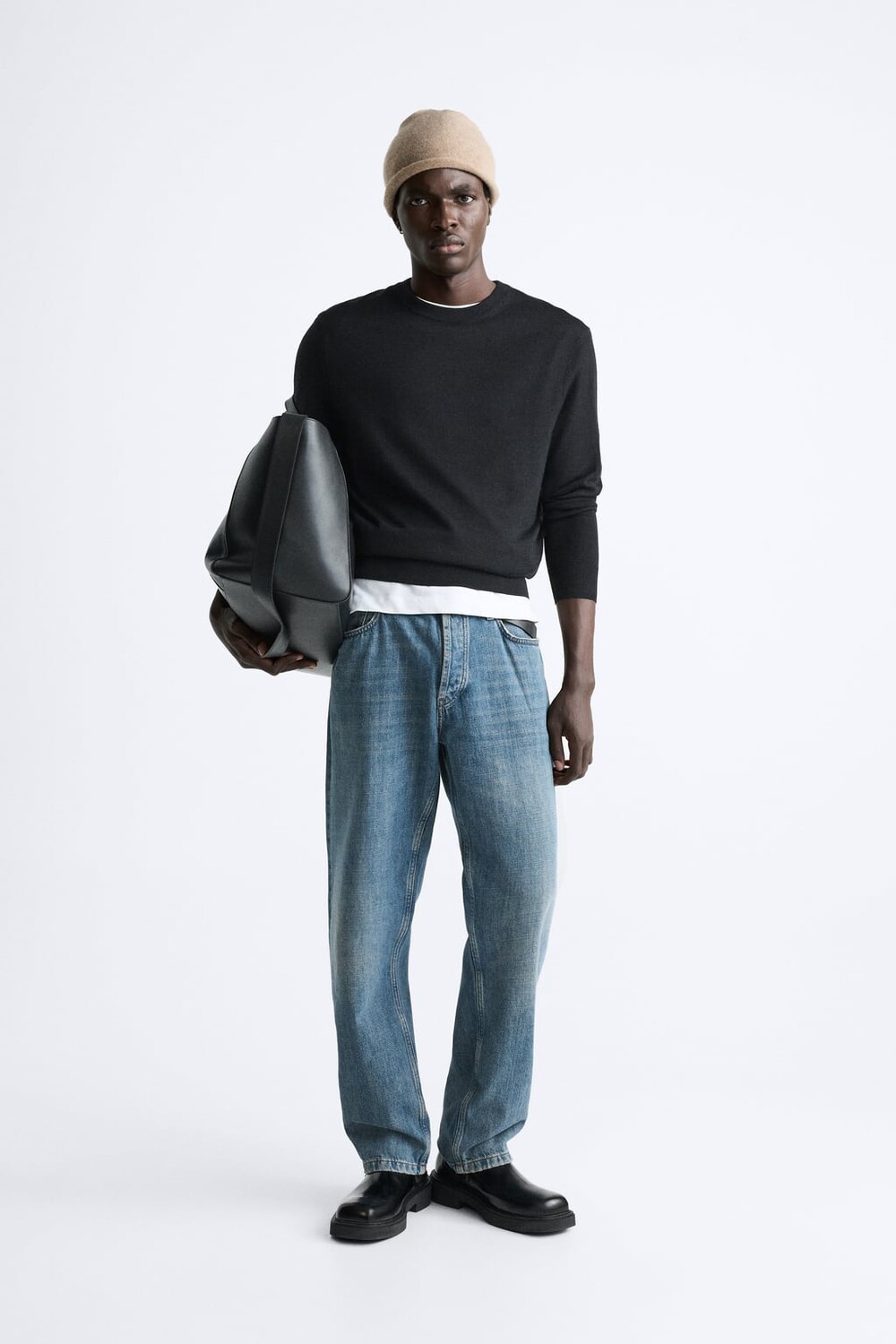

Базовый фактурный свитер ZARA, черный