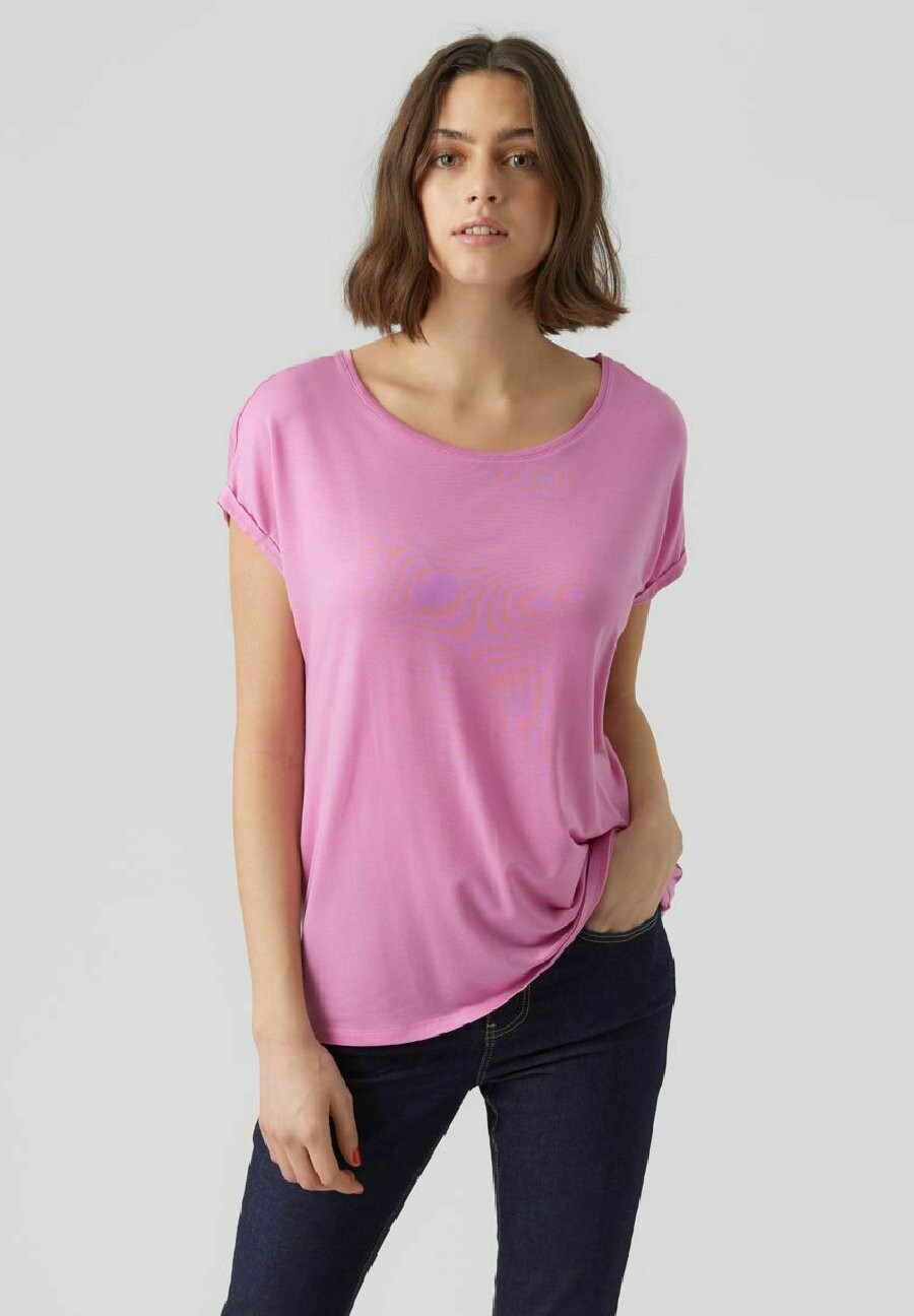 

Базовая футболка Vero Moda