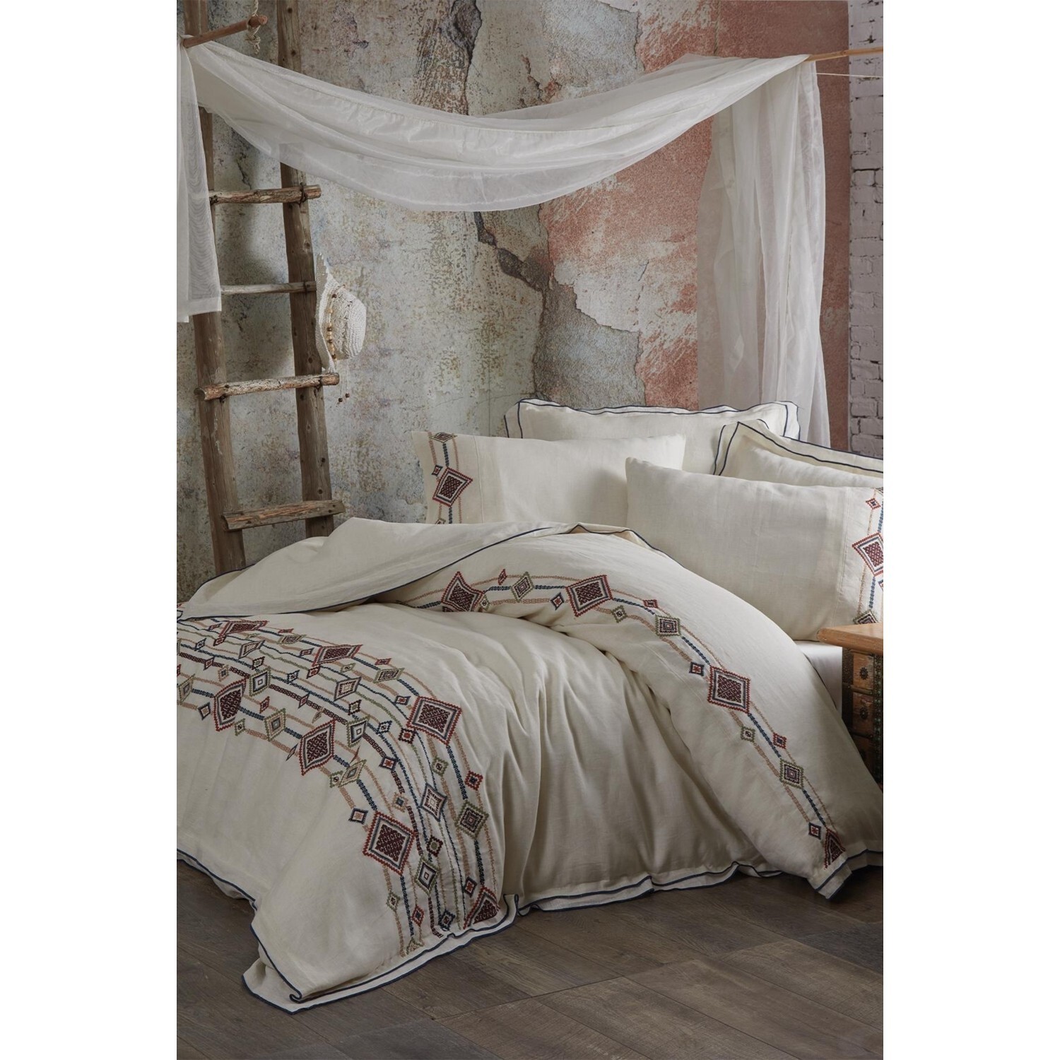 

Комплект постельного белья Ecocotton Vega, 100 % лен, кремовый с вышивкой, 200X220 см