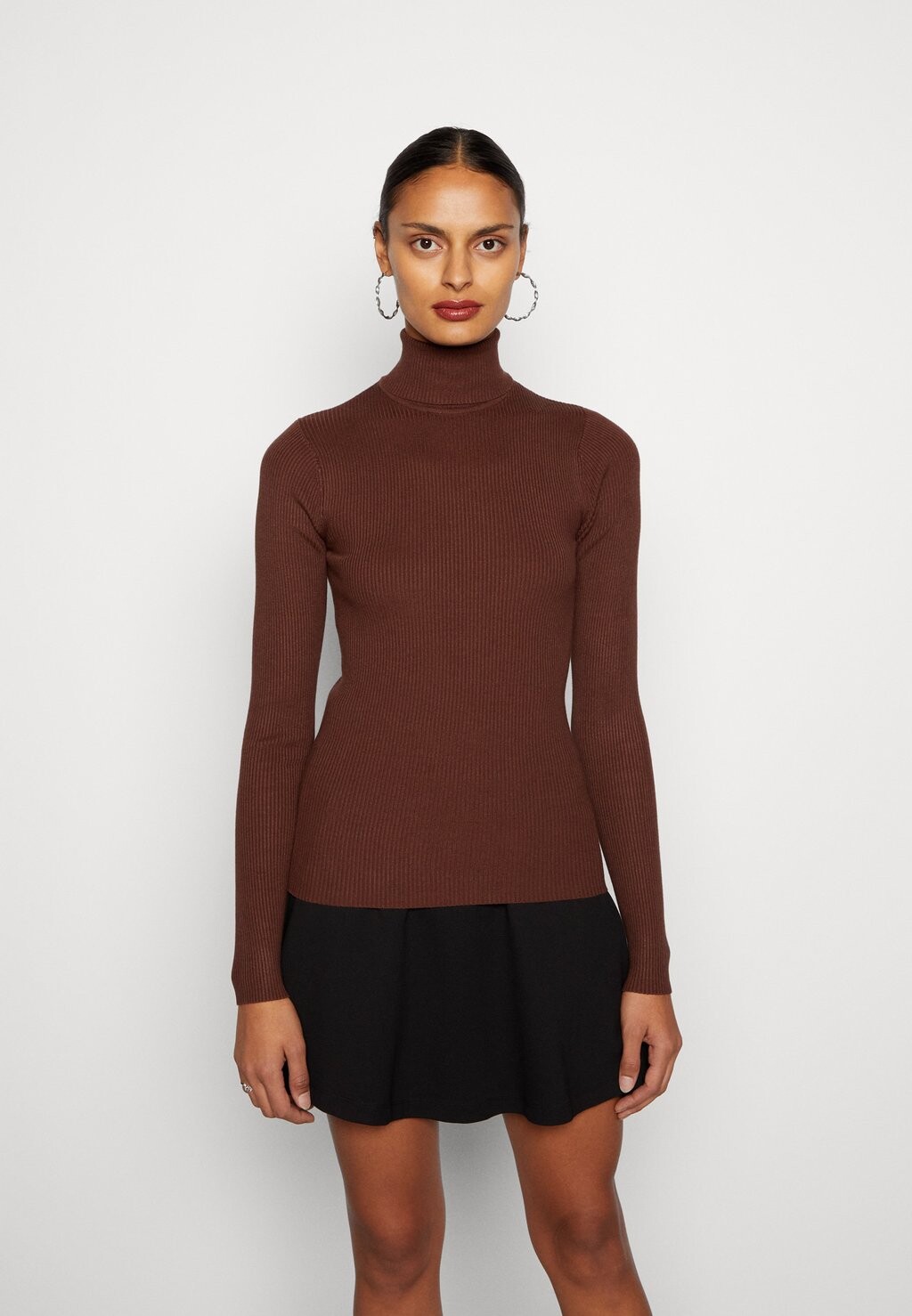 

Свитер Gina Tricot