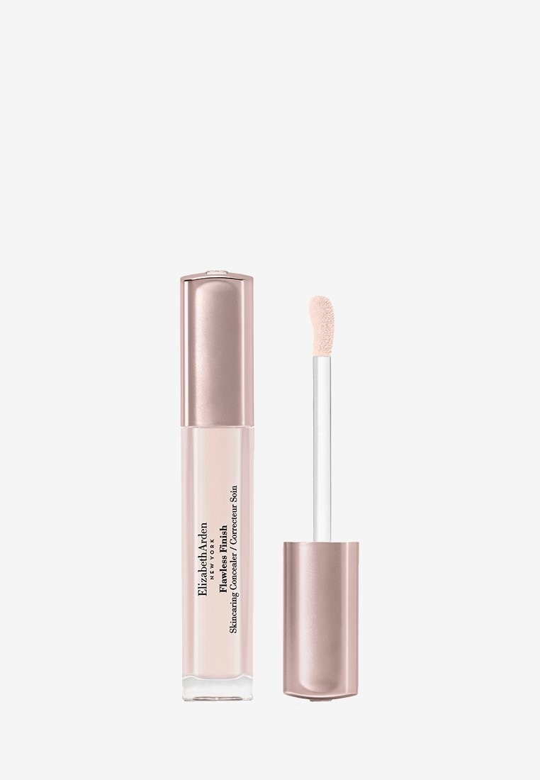 

Консилер Flawless Finish Skincaring Concealer Elizabeth Arden, цвет very fair/fair
