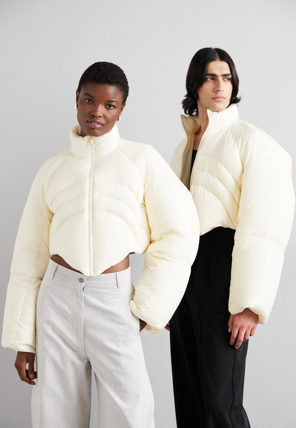 

Пуховик BODY ON TRACK JACKET UNISEX STAMM, цвет off-white