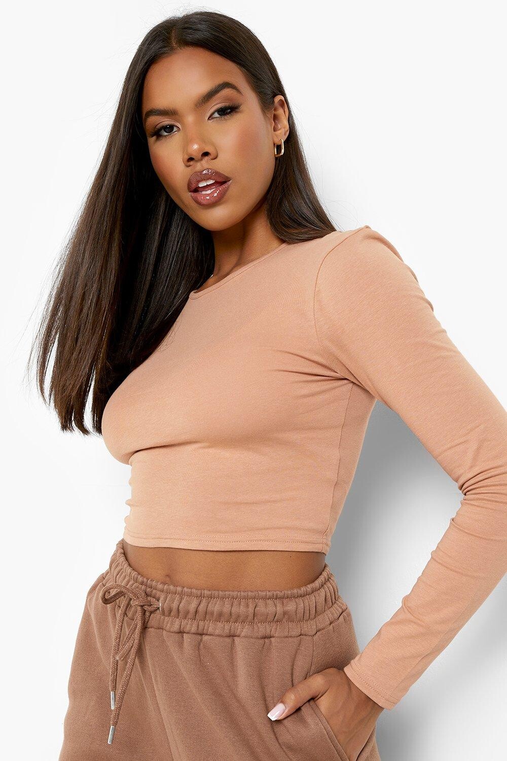 

Базовый топ с круглым вырезом с длинными рукавами Boohoo, кэмел