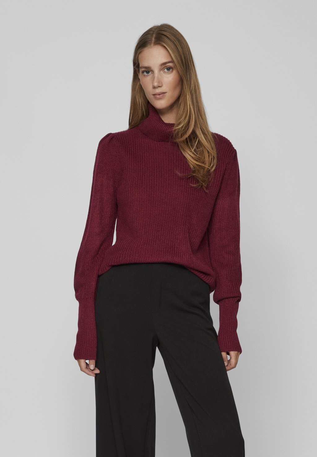 

Свитшот VILA VILOU NEW ROLLNECK, цвет beet red