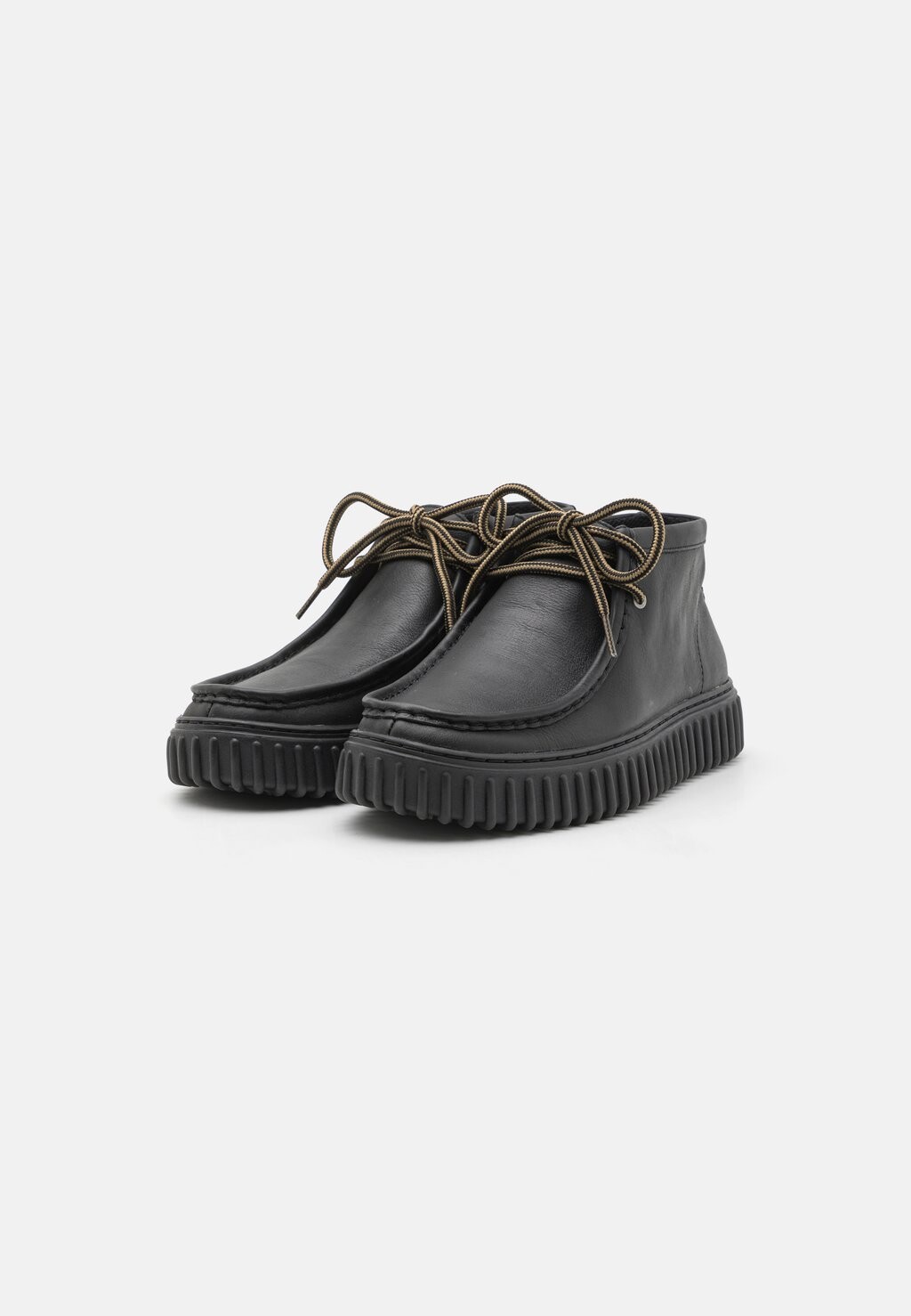 

Обувь на шнуровке TORHILL HI Clarks, черный