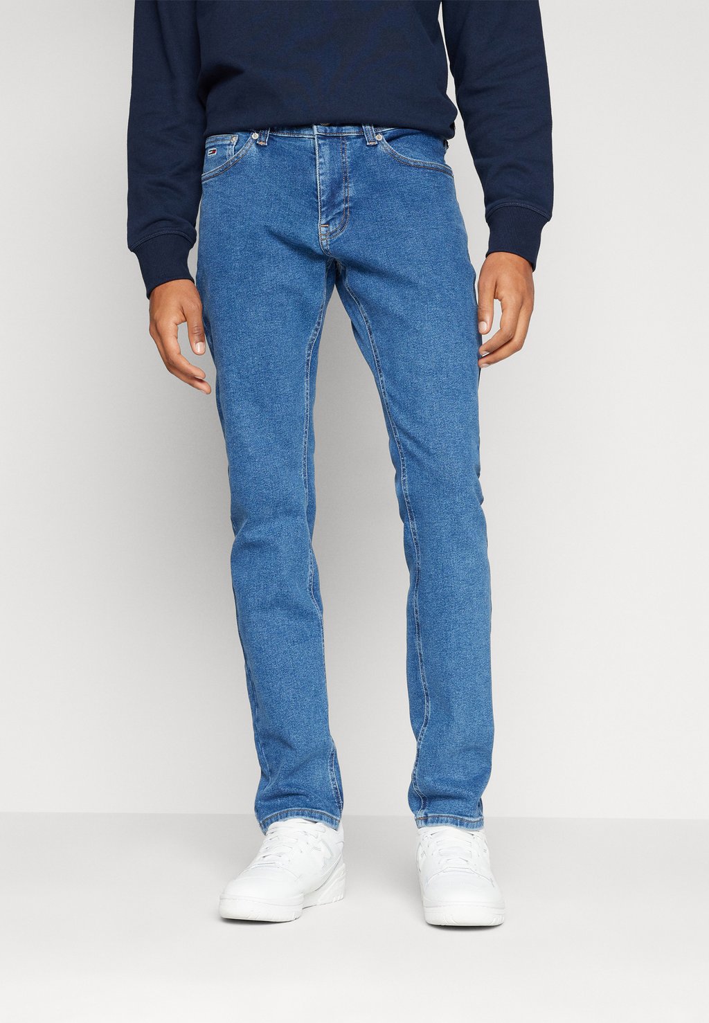 Джинсы приталенного кроя Scanton Tommy Jeans, цвет denim medium джинсы свободного кроя tommy jeans цвет denim medium