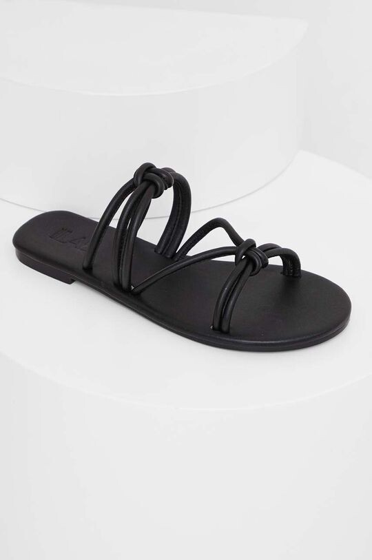 

Кожаные шлепанцы Answear Lab, черный