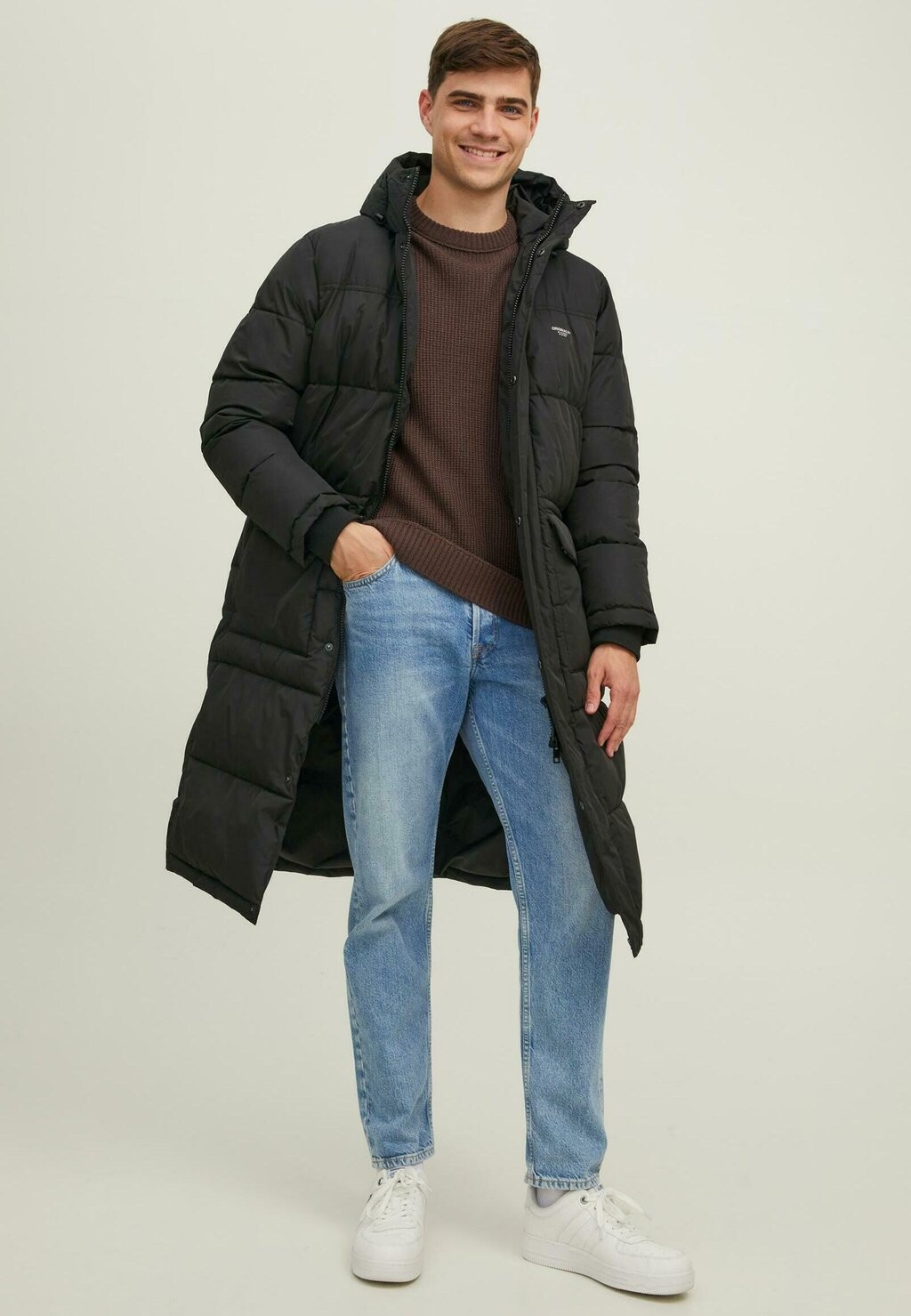 

Зимнее пальто Jack & Jones, черный