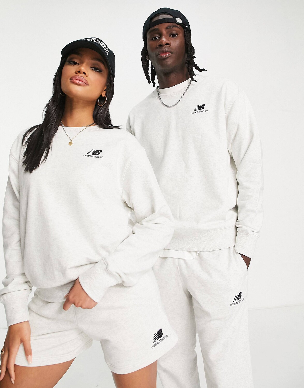 

Серая толстовка унисекс с логотипом New Balance, Серый