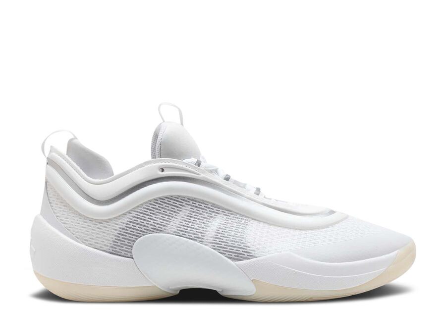 

Кроссовки adidas D.O.N. Issue #6, цвет White Silver Metallic