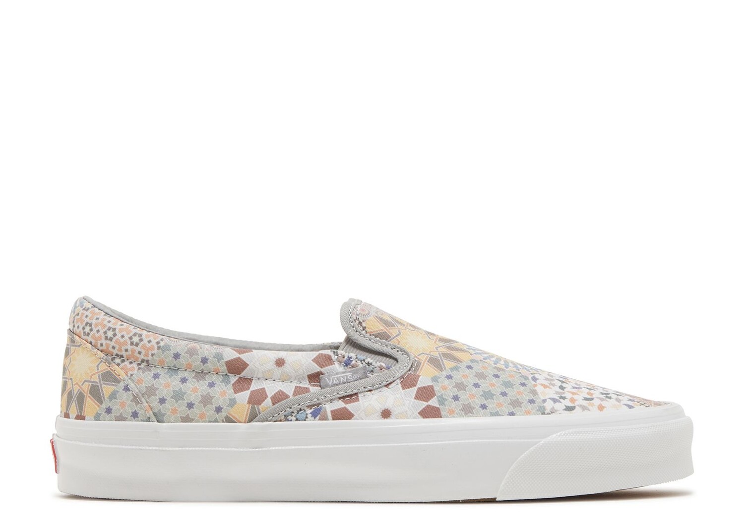 Кроссовки Vans Kith X Vault Og Classic Slip-On Lx 'Multi Tile', кремовый кроссовки vans kith x vault og classic slip on lx bandana scarab зеленый