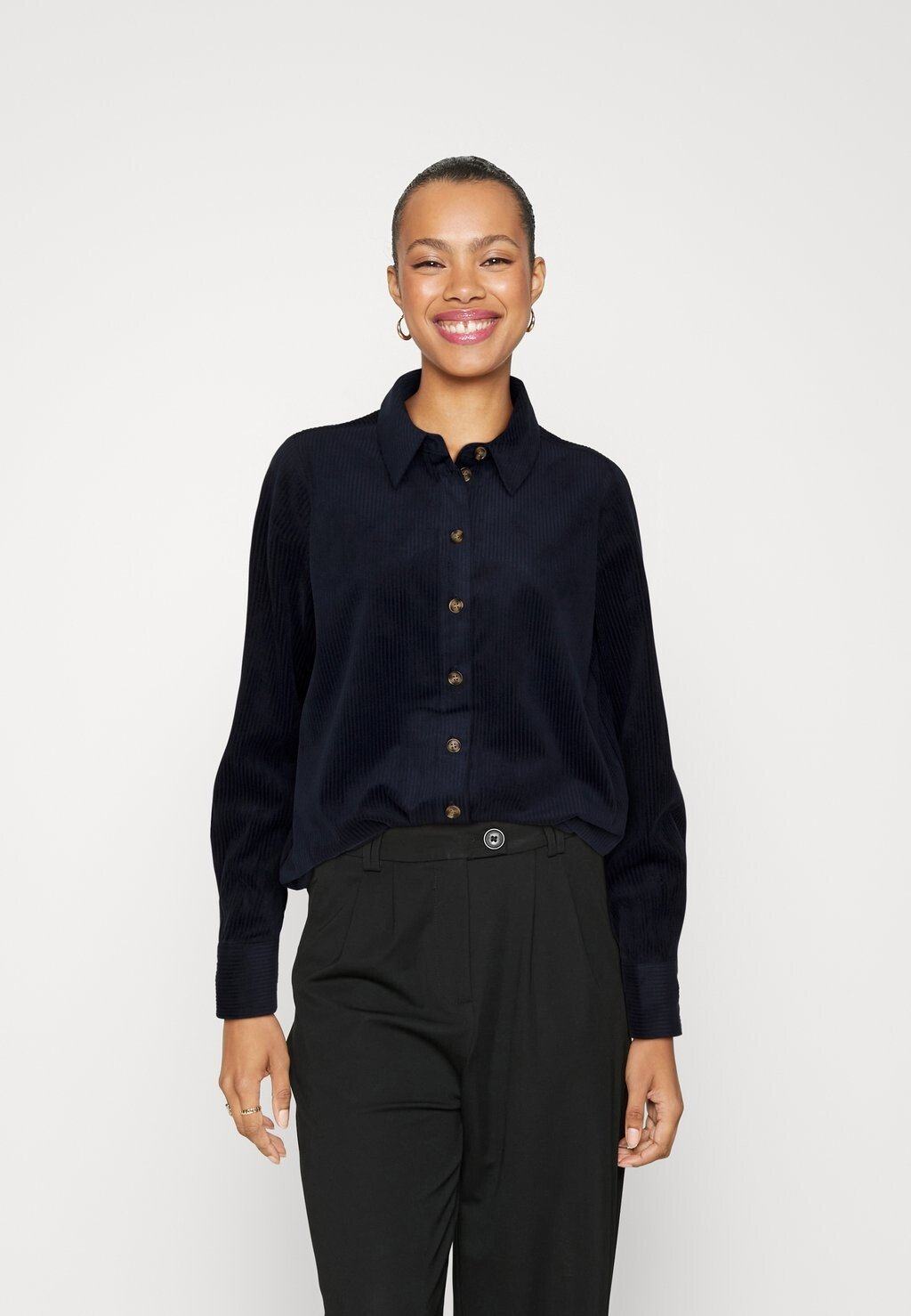 

Рубашка Vero Moda VMLINDA REGULAR, цвет night sky