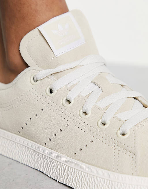 

Овсяные кроссовки adidas Originals Stan Smith CS