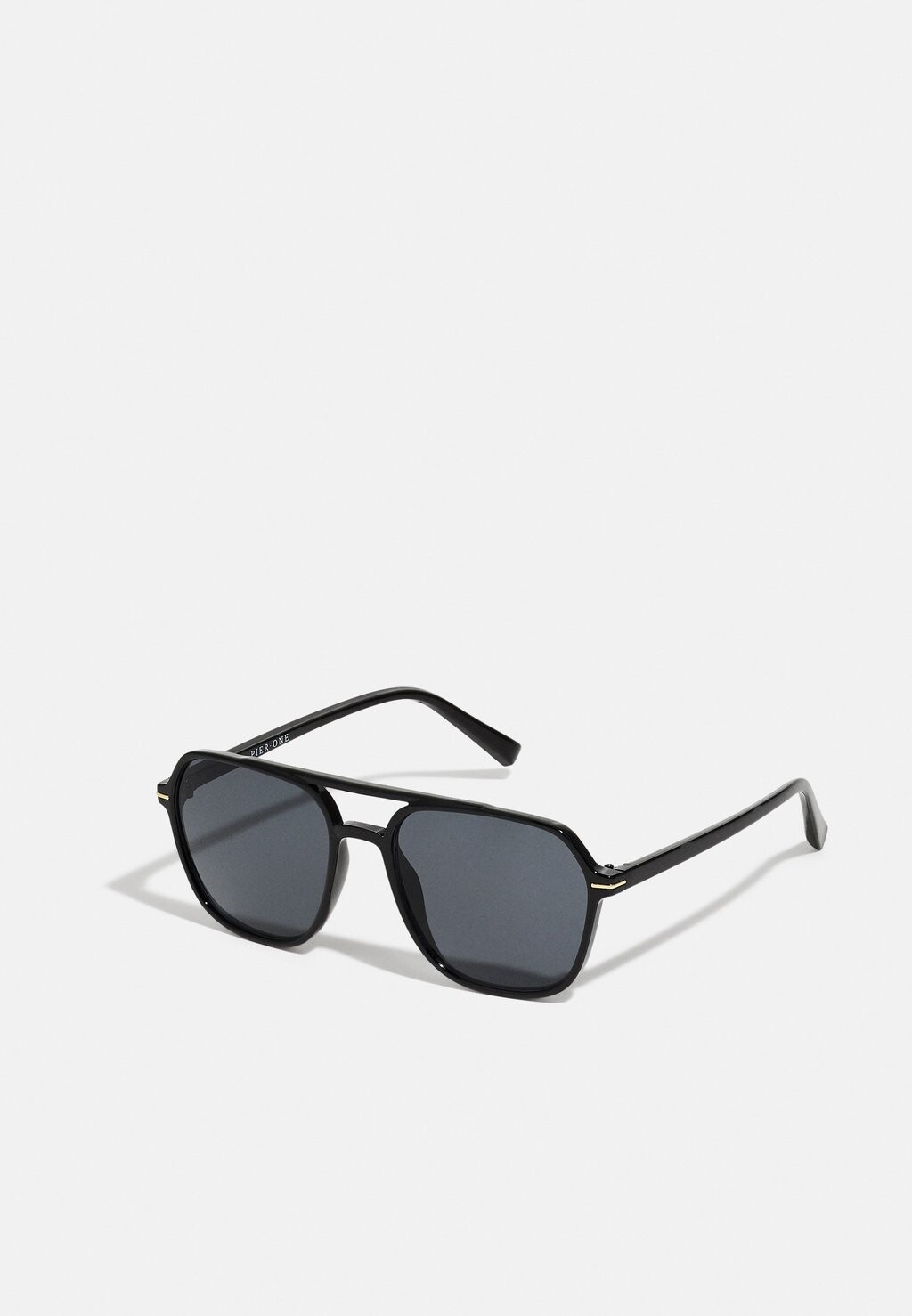 

Солнцезащитные очки Unisex Pier One, черный