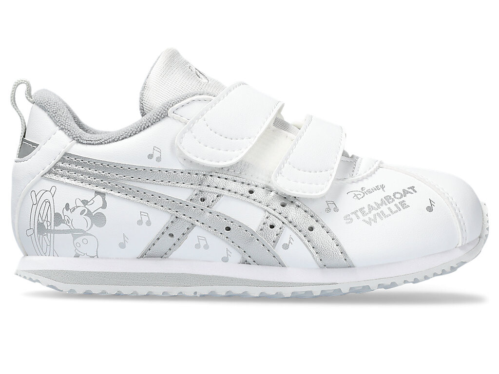 

Кроссовки Asics, белый