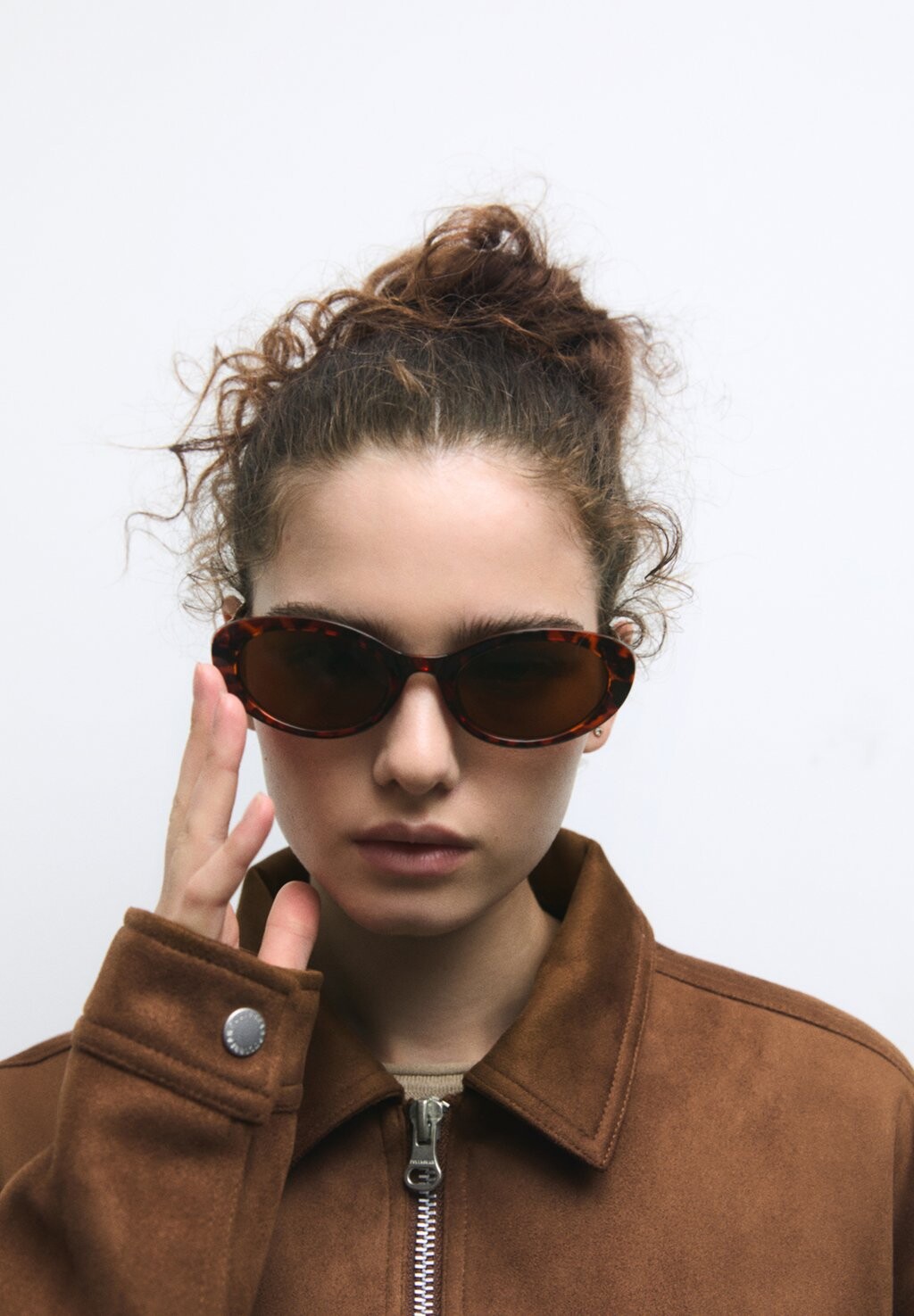 

Солнцезащитные очки Temples PULL&BEAR, коричневый