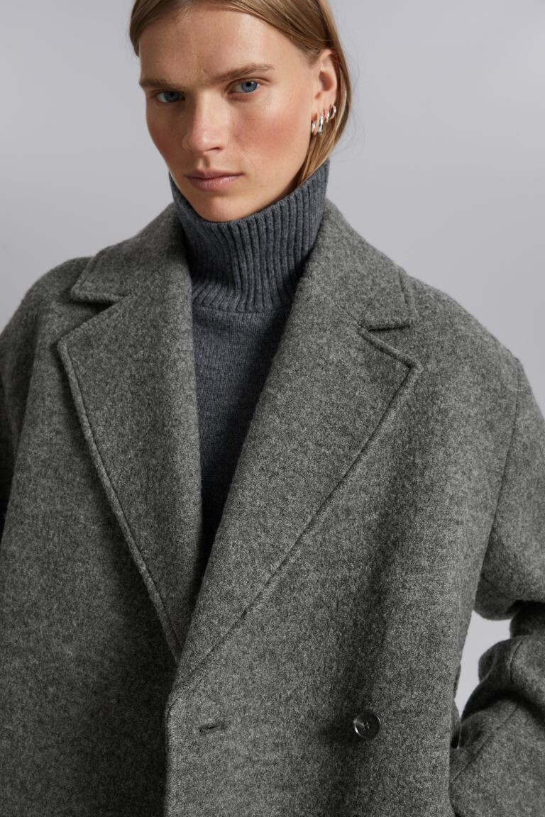 

Широкое шерстяное пальто с поясом H&M, серый