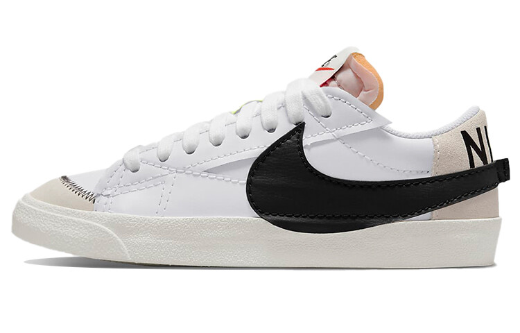 

Кроссовки Nike Blazer Low 77 Jumbo, белый / черный