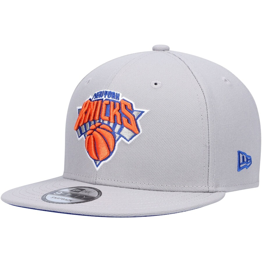 

Бейсболка New Era New York Knicks, серый